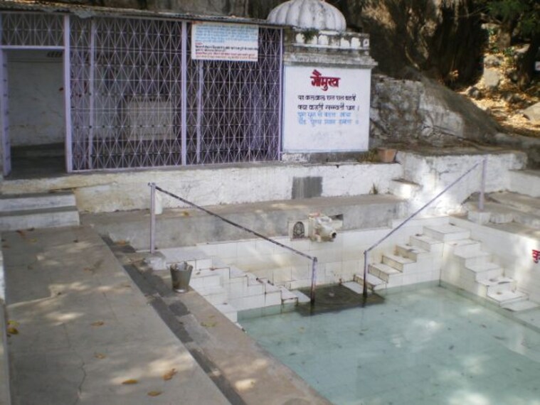 Gaumukh Temple-1